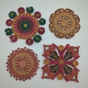 Raffia Straw Wicker Trivet Rattan Hot Pads Multicolor Boho Wall Decor Set of 4